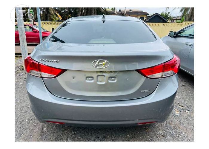 Hyundai Elantra Limited