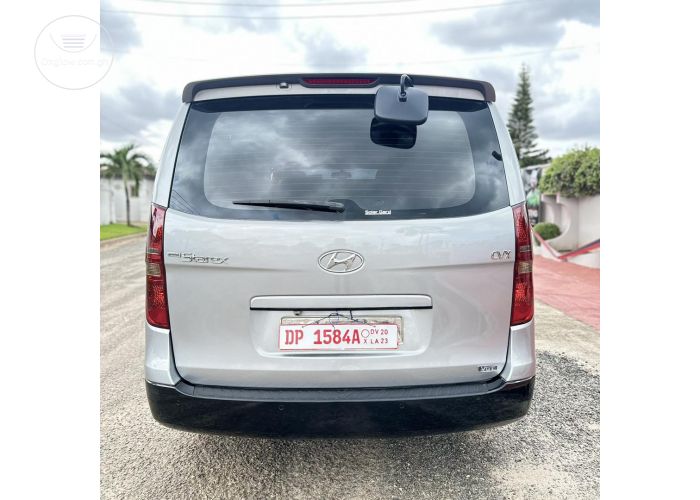 Hyundai Grand Starex 