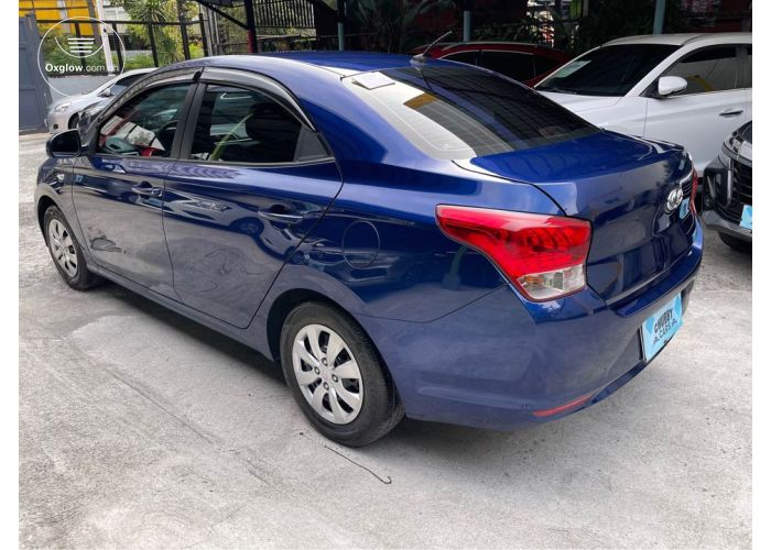 Hyundai Reina