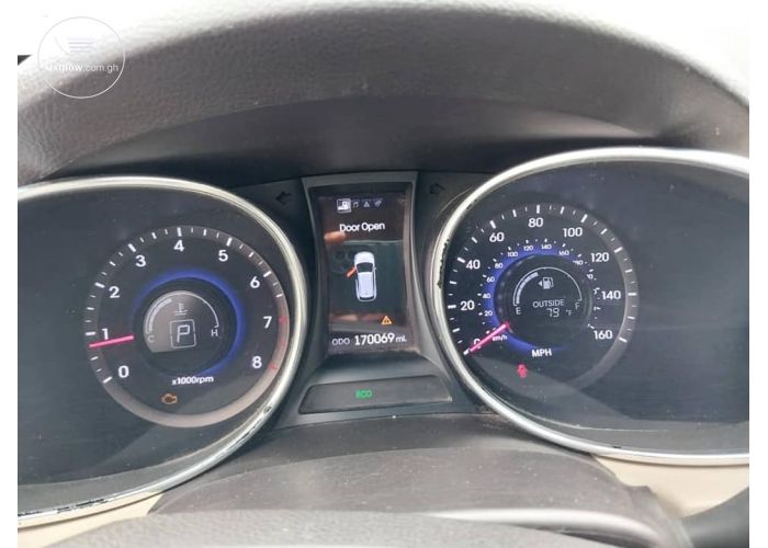 Hyundai Santafe Automatic 2014 model Push