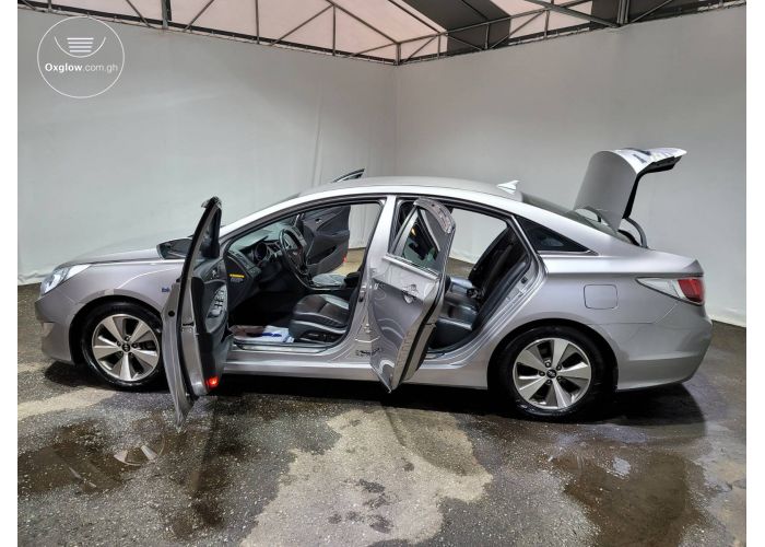 Hyundai Sonata Hybrid