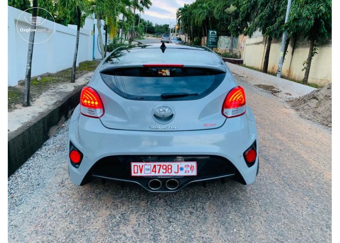 Hyundai Veloster