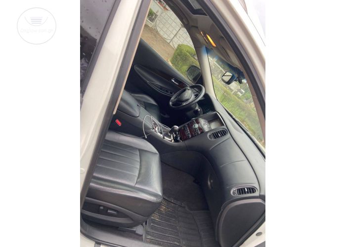 Infiniti QX50