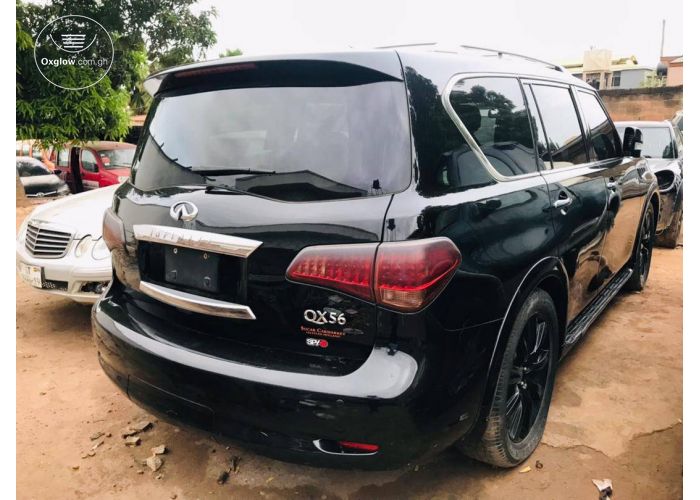 Infiniti QX56
