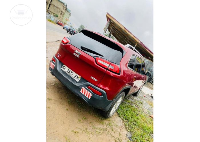 JEEP CHEROKEE