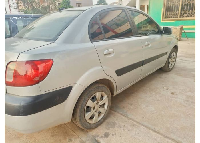 KIA RIO 5 LX