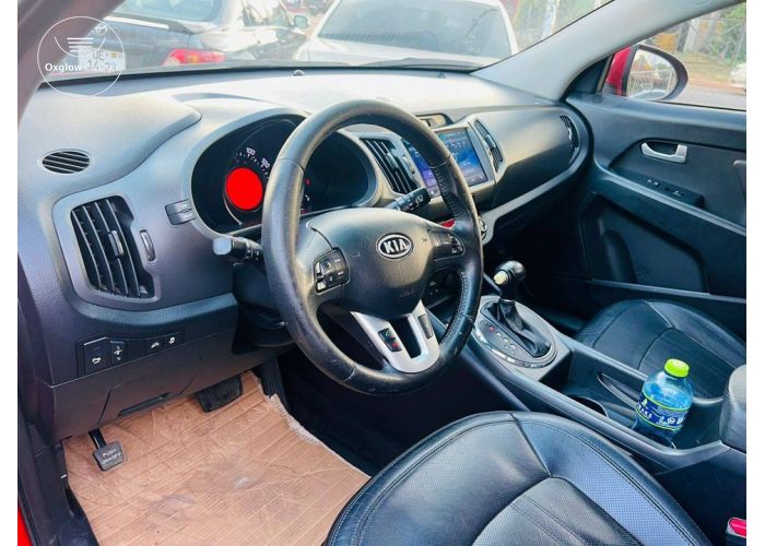 Kia Sportage EX