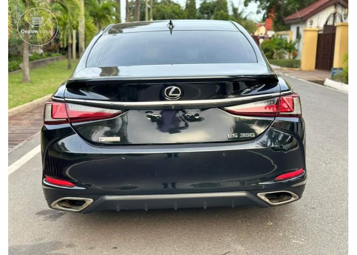 Lexus EX 350 F Sport