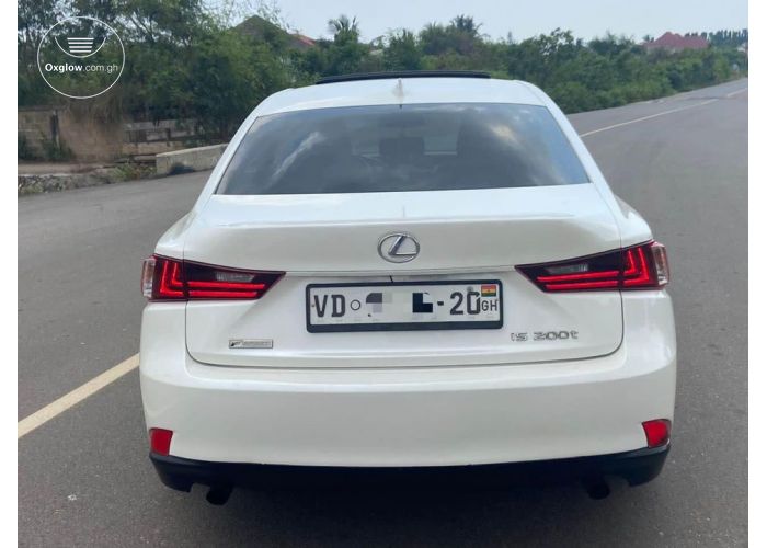 Lexus IS 200t F-Sport