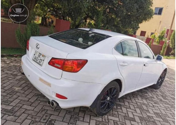 Lexus IS250