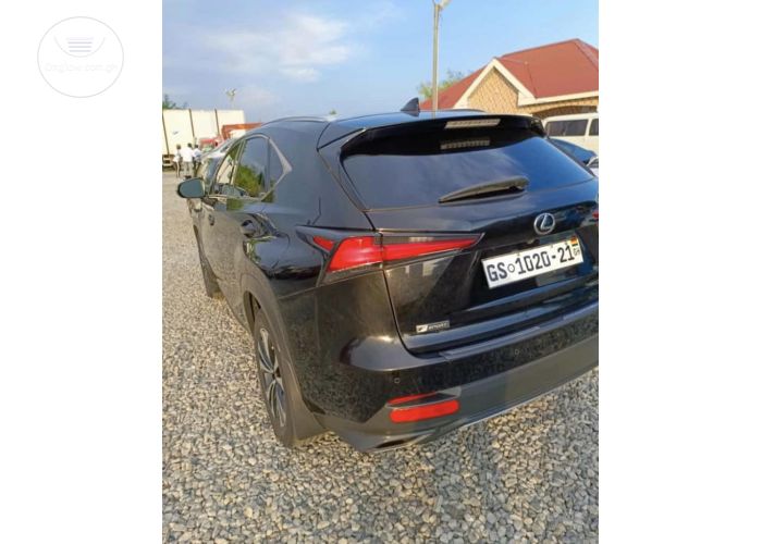 Lexus NX300