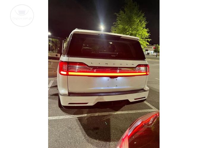 Lincoln Navigator