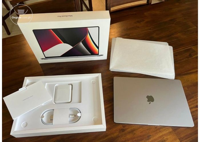Macbook pro 2021 M1 1TB