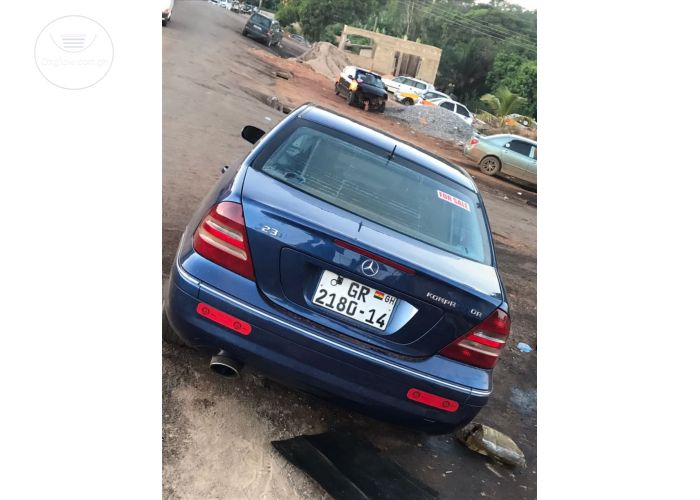 Mercedes Benz C230