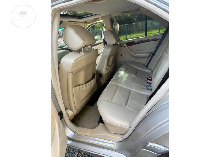 Mercedes Benz C230