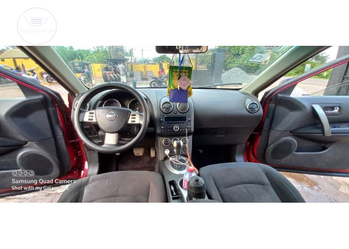 MERCEDES BENZ C230
