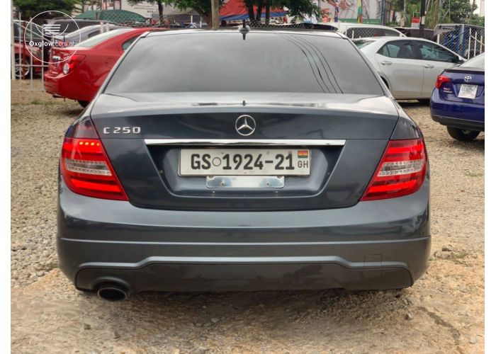 Mercedes Benz C250