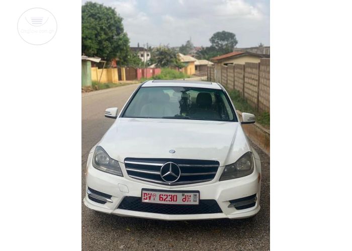 Mercedes Benz C250 2014 Model