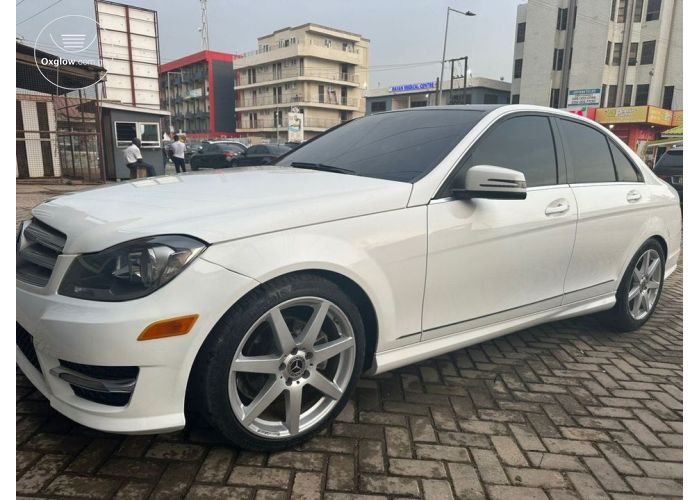 Mercedes-Benz C250