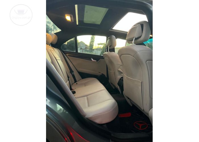 MERCEDES BENZ C250