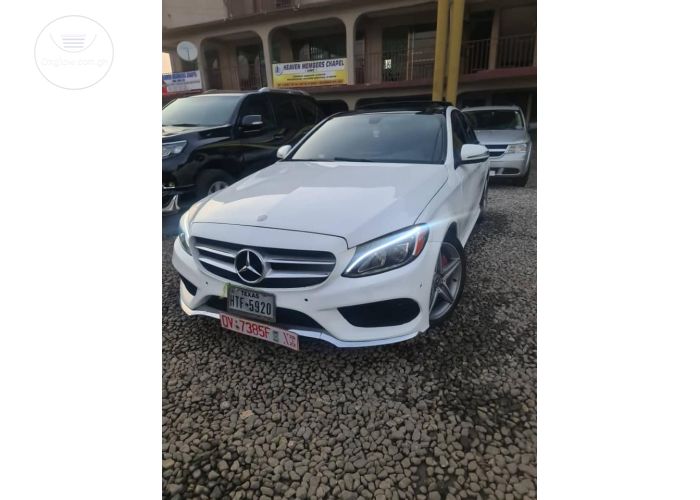 Mercedes Benz C300 2017 4matic Model