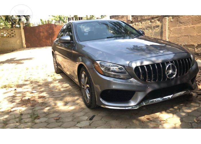 Mercedes Benz C300 2017 Model