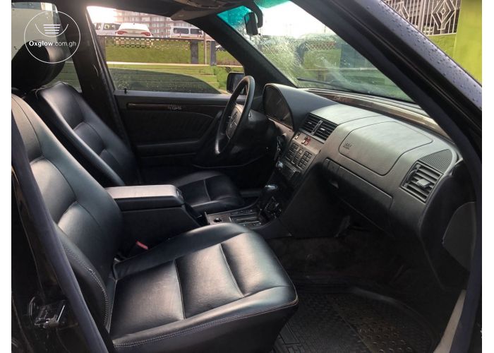 Mercedes-Benz C380D