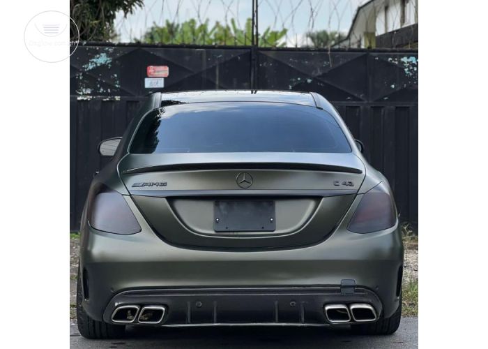 Mercedes Benz C43