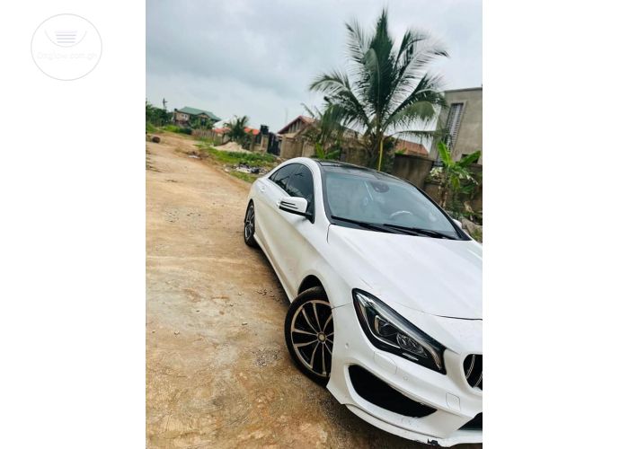 Mercedes Benz CLA 2016 model,full option, unregistered