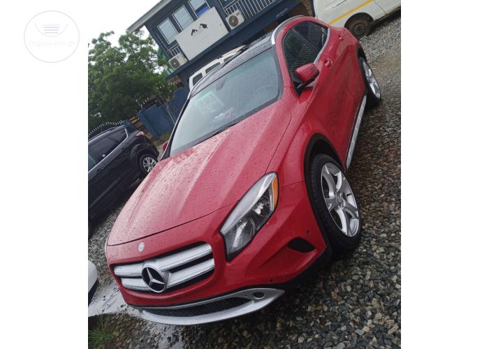 MERCEDES BENZ CLA 250