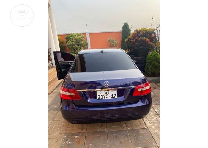 Mercedes Benz E200