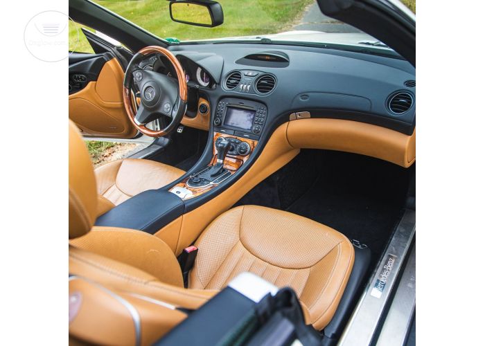 Mercedes-Benz SL550