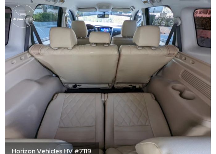 MITSUBISHI MONTERO