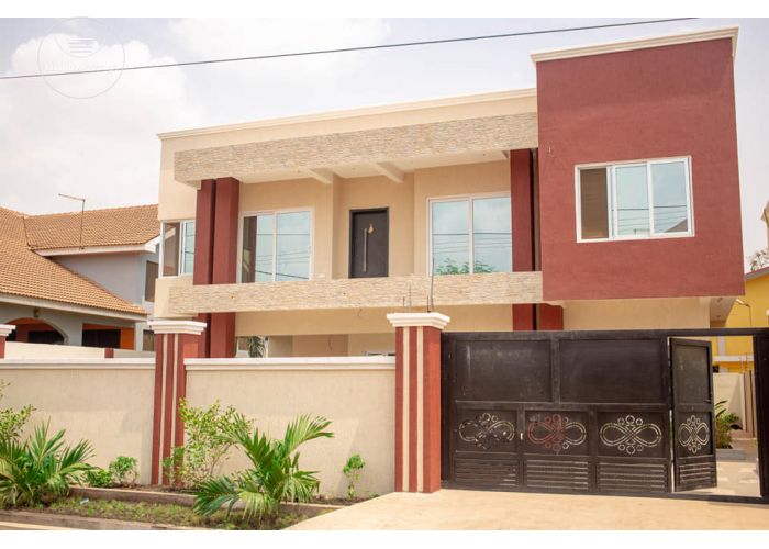 NEWLY BUILT 5 BEDROOMS HOUSE FOR SALE AT EAST LEGON