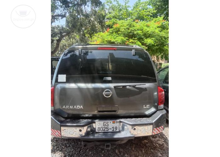Nissan Armada Le