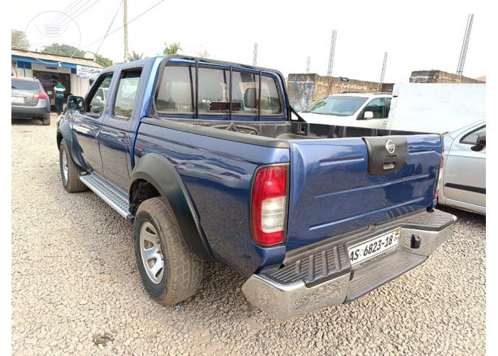 Nissan Hardbody