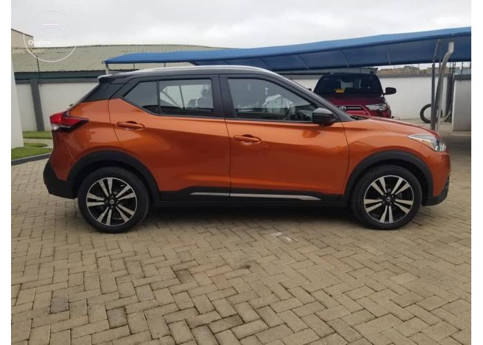Nissan Kicks S