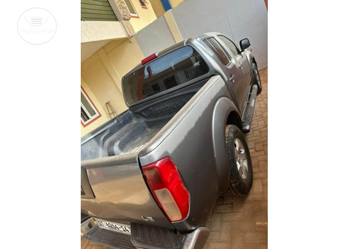 Nissan Navara LE (2012) Diesel (Manual)