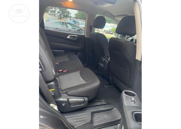 Nissan Pathfinder 2018