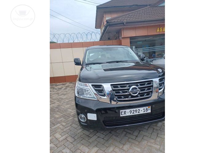 Nissan Patrol V8