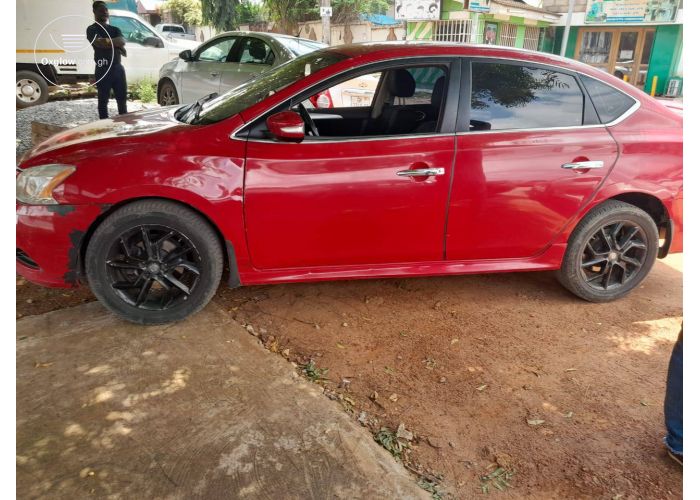 Nissan Sentra SV