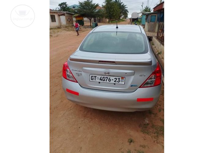 Nissan Versa