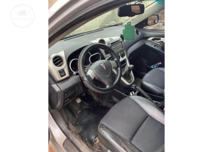 PONTIAC VIBE