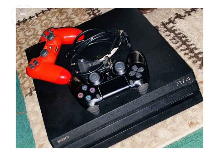 Sony PlayStation 4 