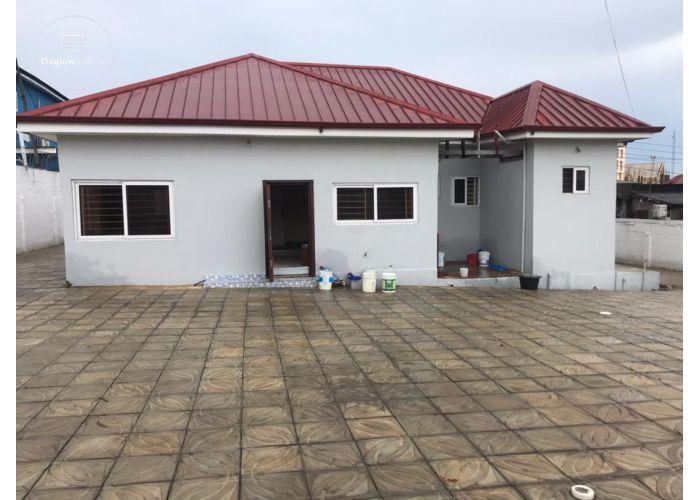 TITLED 4 MASTER BEDROOM WITH OUTHOUSE AT AWUDOME ACCRA