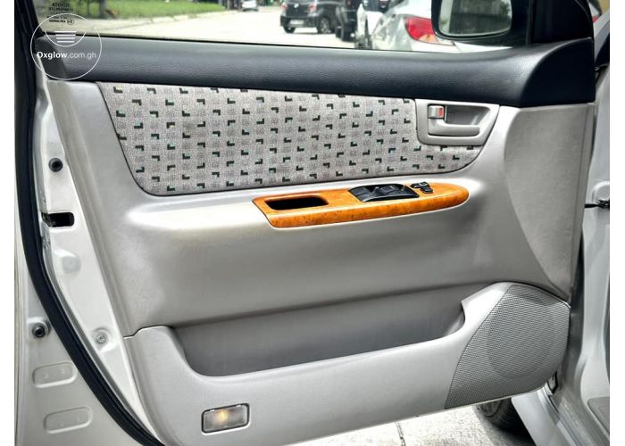 Toyota Altis