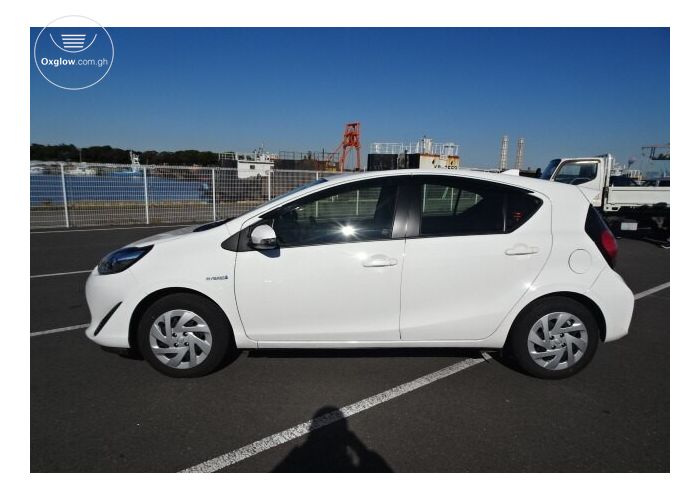 Toyota Aqua Hybrid