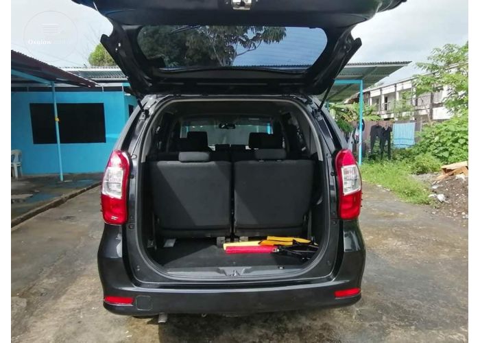 TOYOTA AVANZA E