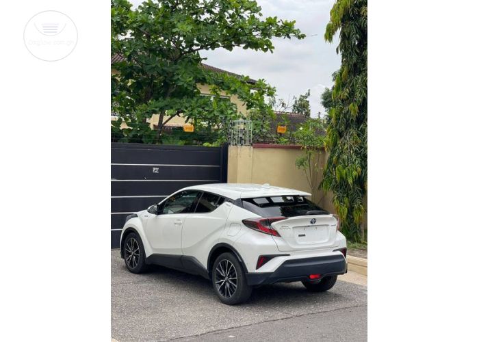 Toyota C-HR Premium 