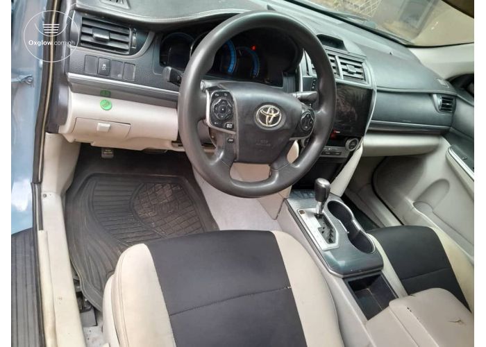 Toyota Camry Hybrid